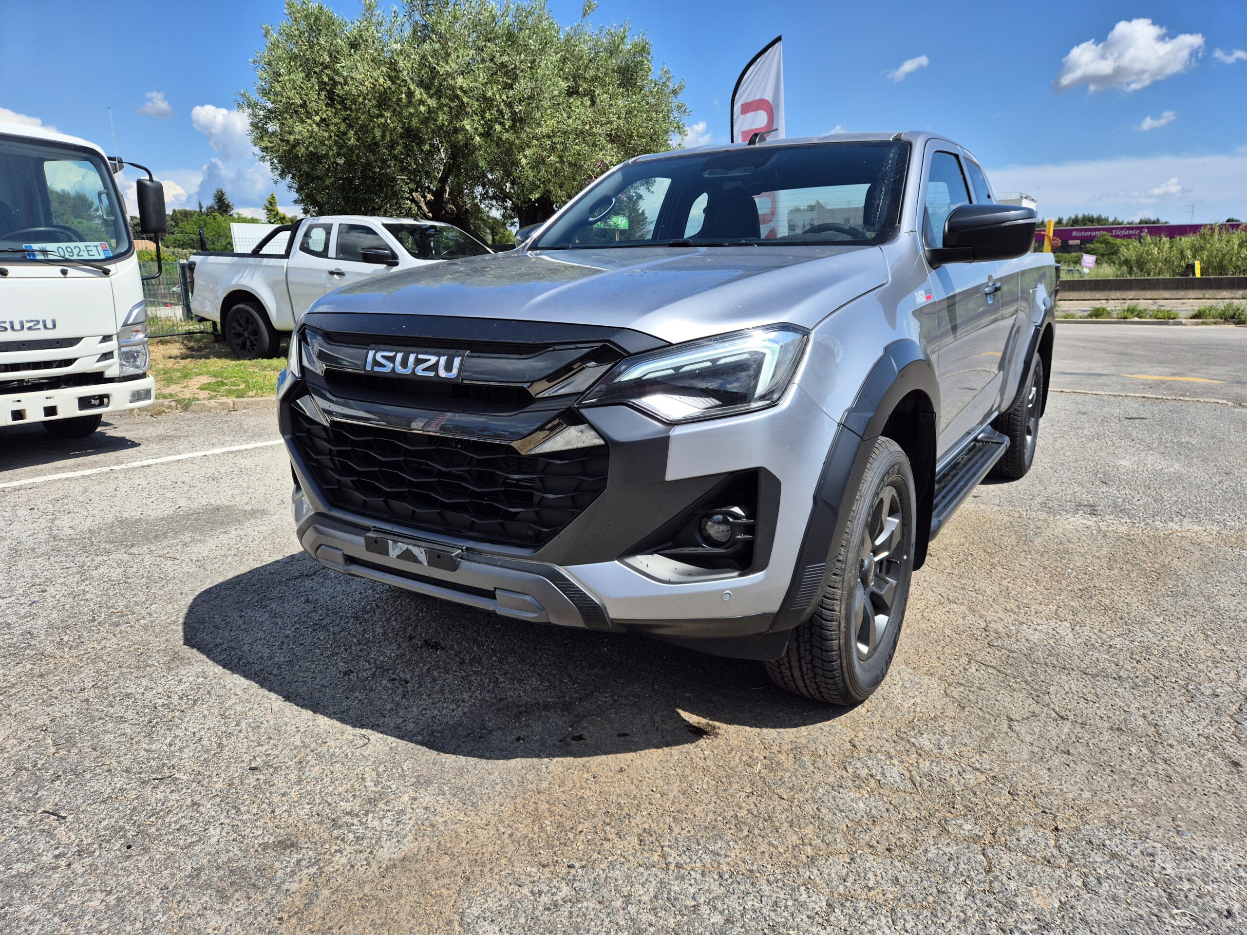 ISUZU D-MAX N60 Nitrosport – BVA / Full pack