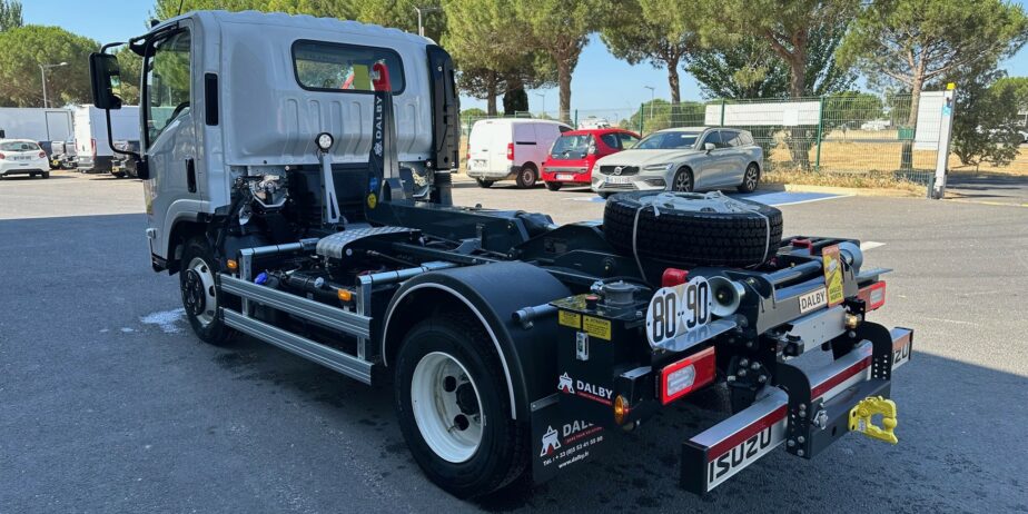 ISUZU M30 POLYBENNE DALBY