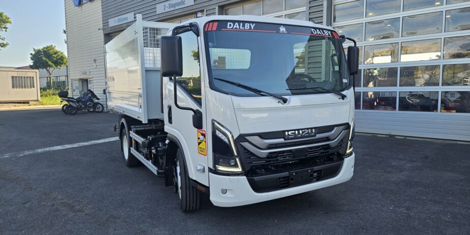 Nouveau M30 polybenne avec Caisson